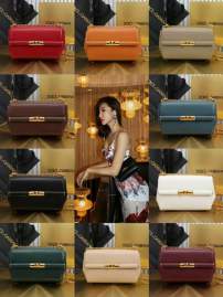 Picture of Dolce Gabbana Handbags _SKUfw209394113fw